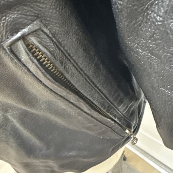 Men’s Leather MotoCross Racing Jacket Size L Black/Gold Patches Zip Front - Picture 8 of 14